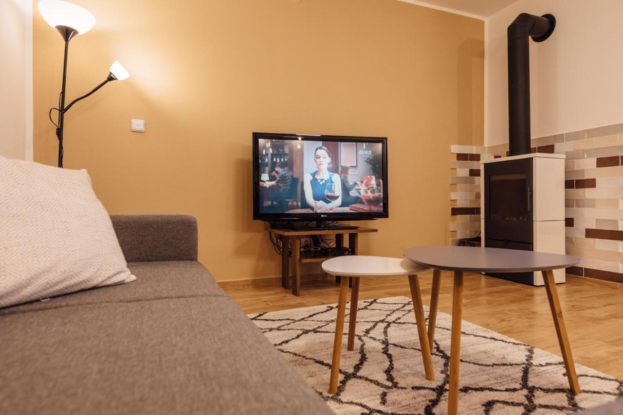 Apartman Pod Borovici Kovalovice Exterior photo